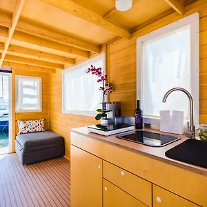 Houseboat Sardinia Botel